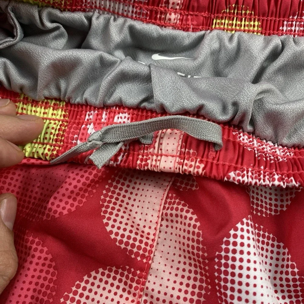 Nike Dri Fit Shorts Womens Size XS Red Circle‎ Dots Athletic